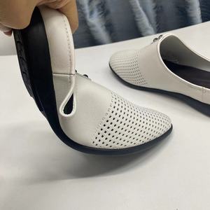 Nouvelles Demi-chaussons d'été pour Hommes – Sandales d'extérieur décontractées et respirantes en cuir de vachette souple – Chaussures de plage couvertes - Product Image 5