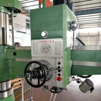 Machine de perçage radiale universelle avec tête inclinable et pivotante, perçage multi-angles pour pièces complexes