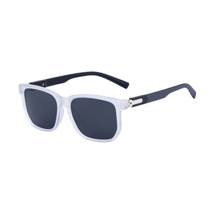 Lunettes de soleil polarisées Lafuma à monture carrée pour hommes, protection UV400, monture en plastique noir et métal, verres TAC, conduite en extérieur - Product Image 3