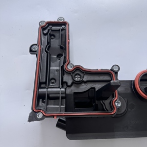 Tutup Katup LR004200 untuk Land Rover Freelander 2 LR2 Range Rover Evoque 2.2L Diesel Rocker Cover OEM - Product Image 3