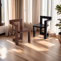 Chaise de salle à manger pivotante CJ-243E au design nordique moderne et créatif, avec dossier en bois massif et capitonnage, idéale pour hôtel, extérieur, école, parc, maison, bureau