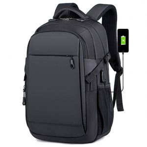 Sac à dos imperméable tendance et stylé pour ordinateur portable, idéal pour les voyages d'affaires et les étudiants, grande capacité - Product Image 1