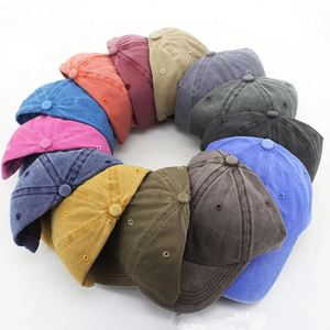 Casquette de baseball vintage en coton, style 'Dad Hat', 6 panneaux, vierge, effet vieilli, personnalisable, pour la vente en gros - Product Image 3