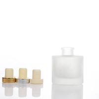 Vente flash, diffuseur de parfum en verre vide de luxe de style nordique blanc, 100 ml, avec boîte et bâtonnets en fibre noire pour la maison