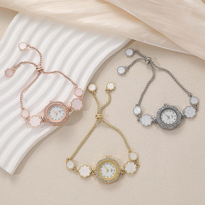 <span class=keywords><strong>Montre</strong></span> pour <span class=keywords><strong>femme</strong></span> Fenyi, style décontracté tendance, <span class=keywords><strong>bracelet</strong></span> <span class=keywords><strong>fin</strong></span> en forme de coquille avec cordon de serrage réglable et diamants - Product Image 2