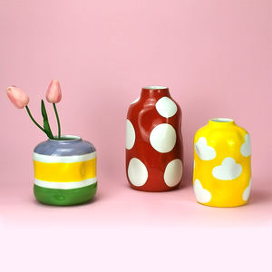 Pot de fleurs en céramique, blanc cousu à la main, peint à la main, pot rouge - Product Image 5