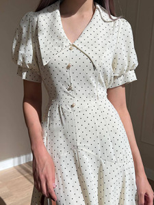 Vestido Largo de Verano 2025, Estilo Europeo Americano, Cuello en V, con Botones, Diseño de Ondas, <span class=keywords><strong>Moda</strong></span> Casual y Elegante para Exportación - Product Image 4