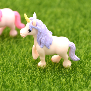 Personalità adulti ragazza ragazzo regalo di compleanno del Commercio All'ingrosso di Animali 3d portachiavi piccolo piccolo giocattoli di plastica unicorn figurine - Product Image 5