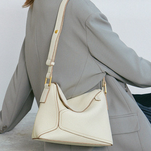 Sacs <span class=keywords><strong>à</strong></span> <span class=keywords><strong>main</strong></span> élégants et luxueux pour femmes RZCK, en cuir véritable, sacs <span class=keywords><strong>à</strong></span> bandoulière souples, sacs carrés, mode, fermeture éclair, bretelles en coton - Product Image 4