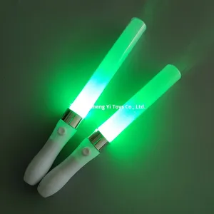 Tùy chỉnh giáng sinh <span class=keywords><strong>Glow</strong></span> <span class=keywords><strong>Sticks</strong></span> hình dạng ngôi sao AAA pin thay đổi màu sắc LED Gậy Ánh Sáng nhà máy giá ngoài trời hỗ trợ sự kiện - Product Image 3