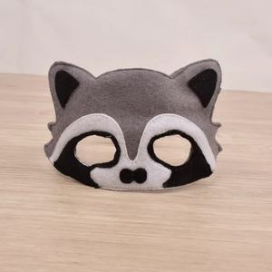 Masque facial tendance personnalisé pour enfants, avec paillettes et sequins, sur le thème des animaux de dessin animé pour Noël, Pâques et Halloween - Product Image 2