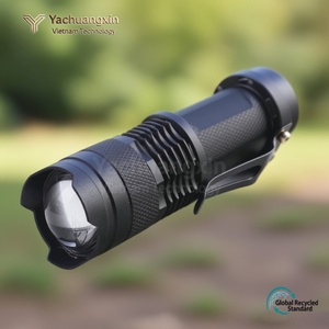Lampe torche LED extérieure zoomable, corps en alliage d'aluminium avec clip, lumière blanche, alimentée par piles AA, 3W, intensité réglable - Product Image 3