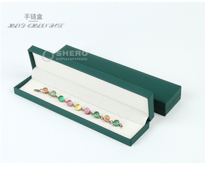Caja de Joyería de Piel Sintética de Fábrica China, Caja Personalizada para Colgantes y Pulseras, Caja de Lujo con Logotipo para Pendientes y Anillos - Product Image 1