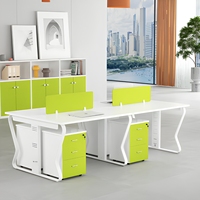 Ensemble de chaises de bureau modernes en bois; Poste de travail pour 4 à 6 personnes; Bureau en îlot avec finition résistante aux taches et gestion des câbles