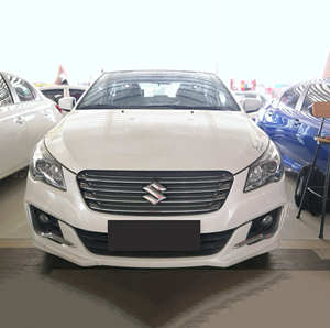 Voiture d'occasion Changan <span class=keywords><strong>Suzuki</strong></span> <span class=keywords><strong>Ciaz</strong></span> Alivio 1.6L CNG essence bi-carburant jaune taxi 2021 <span class=keywords><strong>2022</strong></span> 2023 Lingyao - Product Image 2