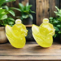 Bouteille en plastique transparente de 30ml Petit canard mignon Distributeur de voyage en plastique extrudé Distributeur de lotion cosmétique et de crème pour le visage