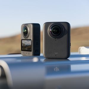 กล้อง 360 Adventure 1 นิ้ว CMOS 8K ถ่ายภาพ 120MP วิดีโอ 4K 120fps โหมดกลางคืนสุดยอด กันน้ำ ติดตั้งแฮนด์มอเตอร์ไซค์ รุ่น D J 360 S - Product Image 1
