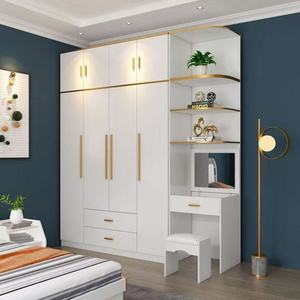 Armoire blanche minimaliste avec quincaillerie dorée, éclairage LED, placard de chambre à coucher haut de gamme avec étagère ouverte, ensemble de coiffeuse intégré - Product Image 3