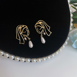 Vente chaude Creative Style Rétro Qute Doux Imitation Perle Creux Conception Fille Fête <span class=keywords><strong>De</strong></span> Mariage Fête Ornements Boucle D'oreille - Product Image 6