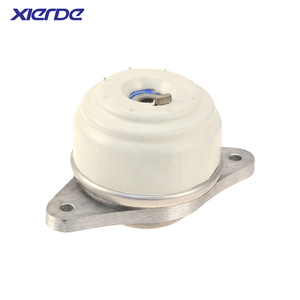 Support moteur XIERDE 2042402017 pour Mercedes-Benz W204 <span class=keywords><strong>E350</strong></span> 2010-2016 - Product Image 4