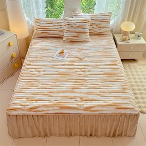 ชุดเครื่องนอนผ้าปู<span class=keywords><strong>เตียง</strong></span>แบบคงที่ผ้ากำมะหยี่สีน้ำตาลหนากันแบคทีเรียที่คลุมที่นอนขนกระต่าย - Product Image 1