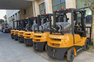 מנוע 2 קטן Fg30 הולם גז צילינדר יפן 2.5t 1.5 2t 3 טון מיני דו קרב דלק ובנזין כוח משאית מחיר 3 t גפ"מ מלגזה - Product Image 3