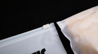 Sacs d'emballage de vêtement en plastique givré transparent personnalisé mat imprimé CPE fermeture à glissière polyéthylène