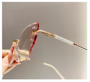 Đẹp cổ điển kim loại khung kính quang ống kính không Khung ánh sáng màu xanh Chặn kính Kính đọc sách 2025 - Product Image 2