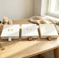 Boîte à bijoux en carton avec logo OEM, petit format, pour colliers et bagues, avec tiroir, finition mate, forme personnalisée, boîte cadeau