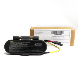 <span class=keywords><strong>Ninebot</strong></span> <span class=keywords><strong>MAX</strong></span> <span class=keywords><strong>G30</strong></span> G30D port de <span class=keywords><strong>chargeur</strong></span> de scooter électrique base de charge d'origine avec pièces de réparation d'assemblage de tampon en caoutchouc - Product Image 2