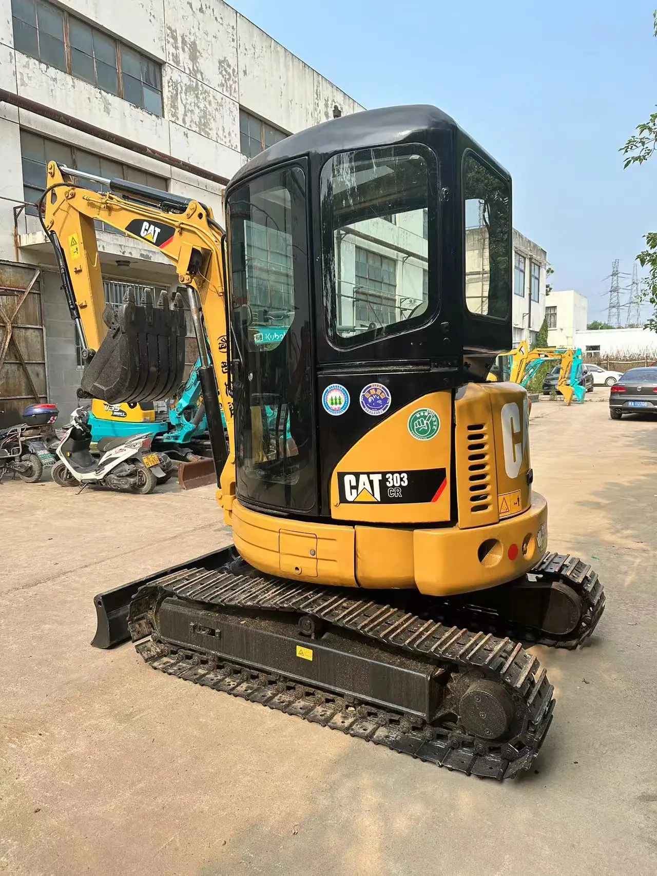 Mini 3ton cũ Crawler Diggers hiệu suất tốt sử dụng máy xúc CAT 303C để bán