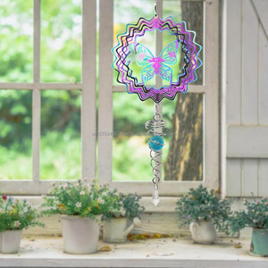 Venta al por Mayor de Molinillos de Viento Metálicos con Cola en Espiral, Esculturas de Viento 3D, Campanas de Viento Colgantes para Decoración de Jardín, Patio y Exteriores - Product Image 3