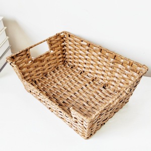 Panier de rangement simple en rotin rectangulaire avec poignée pour livres, collations, légumes, articles divers - Product Image 1