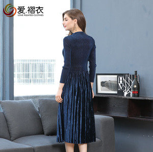 Nuevo diseño de tela de <span class=keywords><strong>terciopelo</strong></span> con cuentas Formal manga Puff vestido de gran tamaño vestido de - Product Image 6
