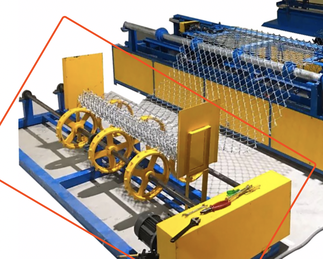 fully automatic double wire mesh chain link fence weaving net making machine factory best price in India
