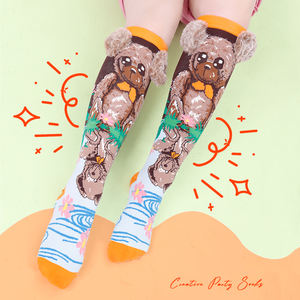 3 डी कार्टून भालू फैशन गर्ल्स क्रू हाई ट्यूब मोजे उच्च लोच स्वतंत्र पैकेजिंग बुना हुआ शैली प्यारा डिजाइन - Product Image 2