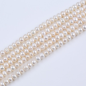 Perlas Sueltas Redondas y Planas Blancas de Agua Dulce Natural de Zhuji de 7-8 mm para Bisutería y Accesorios de Bricolaje - Product Image 1