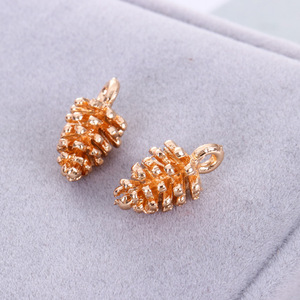 Mode bricolage accessoires coloré cône de pin pendentif plaqué or à la main collier accessoires noël cône de pin pendentif - Product Image 3