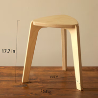 Nouveau modèle de tabouret triangulaire, tabouret en bois pour enfant, adulte ou votre plante.