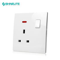 SHINELITE 2025 – Nouvelle Prise Murale Électrique USB-C 13A à Panneau Courbé, Économique et Durable, avec Longue Garantie
