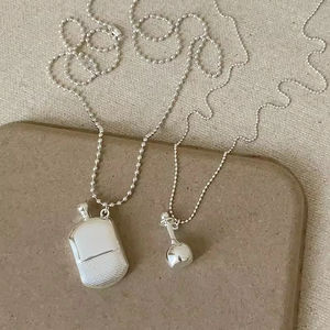 Collar de Acero Inoxidable Pulido de Alta Calidad con Colgante Clásico en Forma de Regadera, Jarra de Vino, Botella de Agua o Florero, Joyería para Aniversario - Product Image 5