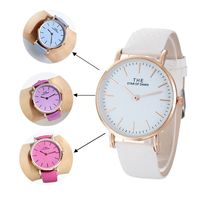 Genève dames échelle simple température changement de couleur montre étudiant couple montre à quartz femme