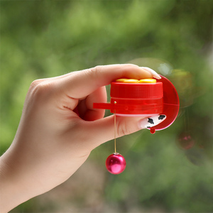 Mini mangeoires à colibris à main mangeoires à oiseaux en plastique avec ventouse perchoir de fenêtre et brosse de <span class=keywords><strong>nettoyage</strong></span> pour une utilisation en plein air - Product Image 4