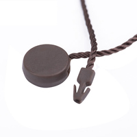 Vente en gros usine : Accessoires pour étiquettes de vêtements, étiquettes volantes de marque, attaches en cordon, fils en polyester noir, cintres pour sous-vêtements