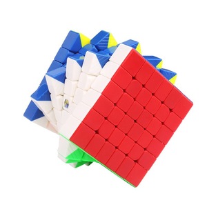 Cubo de Rubik Yuxin Little Magic 6x6 de 6.5cm, Rompecabezas Suave para Estimular el Cerebro, para Adolescentes y Adultos - Product Image 2