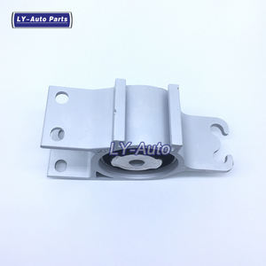 2463330200 A2463330200 Buje de brazo de control/arrastre para <span class=keywords><strong>Mercedes</strong></span>-Benz Clase A W176 <span class=keywords><strong>CLA</strong></span> C117 X117 2018 - Product Image 2