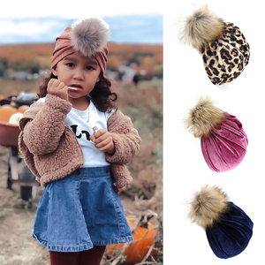 NEW Baby Winter Velvet Hat Girls autunno turbanti Baby turbanti con Faux Fur Photography puntelli Infant Beanie accessori per capelli per bambini - Product Image 3