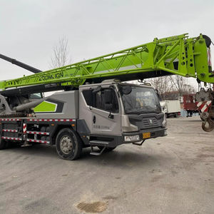 Grue sur camion Zoomlion ZTC250A5-3 d'occasion de qualité supérieure, 25 tonnes, performances efficaces, pièces robustes pour la construction lourde - Product Image 1