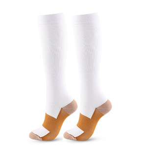 Chaussettes de compression en cuivre nouvellement lancées pour hommes et femmes, chaussettes de sport mi-mollet, chaussettes de course, de yoga, de voyage, décontractées, motif imprimé R1821 - Product Image 6