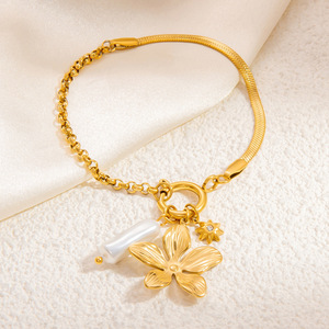 Pulsera de perlas europeas y americanas para mujer, joyería minimalista floral dorada, acero de titanio, uso diario, dije de perla blanca - Product Image 3